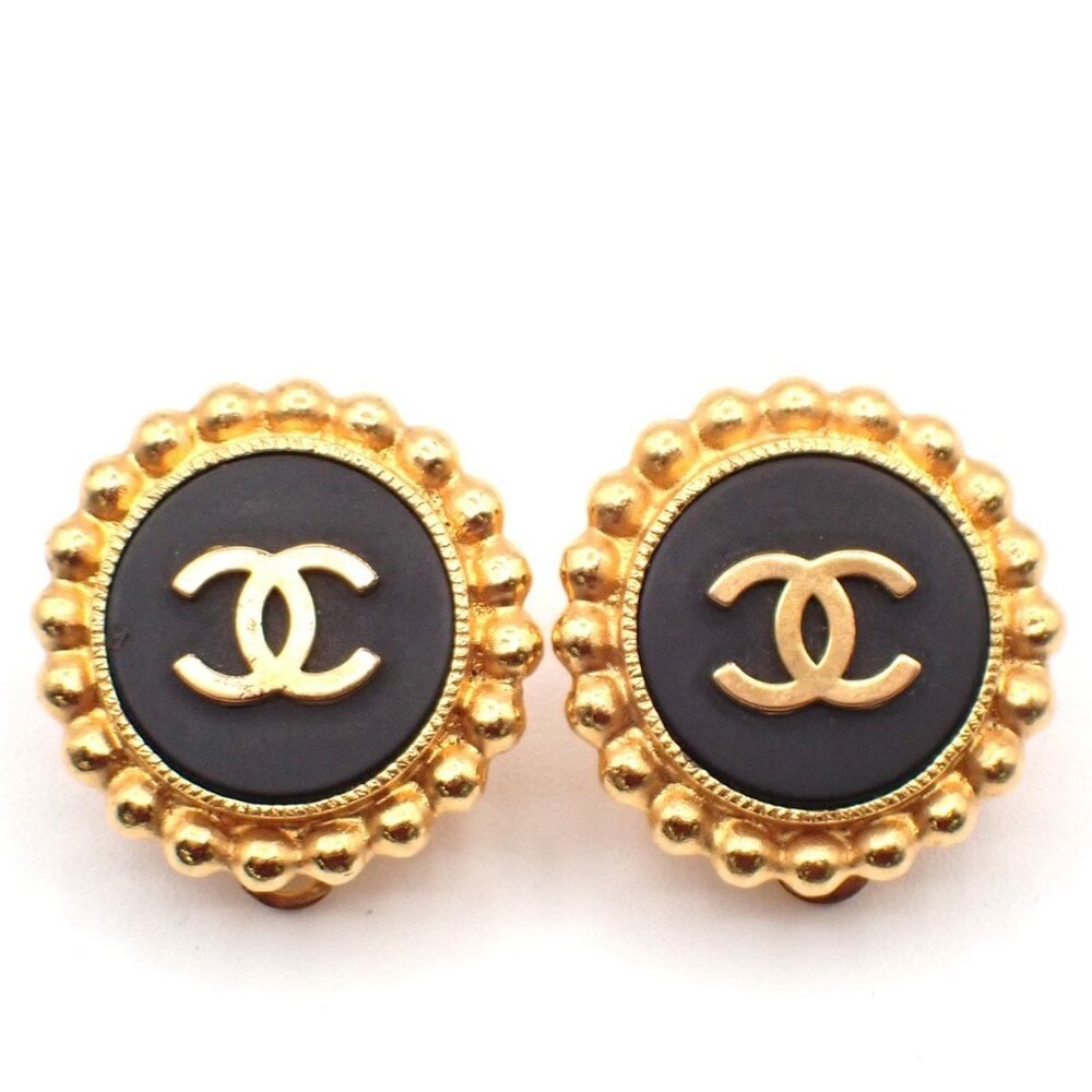CHANEL CC Logo Button Round Earrings 93A Clip-on Gold BK Vintage France 81RL678 - Picture 11 of 15